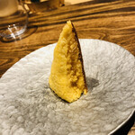 温石 - 孀婦岩のようなカステラ