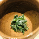 温石 - 葉玉葱のカラシ酢味噌和え。箸休めです