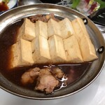 多け乃 - 煮込み豆腐。甘めな味付けで好きです