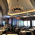 ウルフギャング・ステーキハウス シグニチャー - 店内