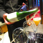 北海道焼肉 北うし - リタファーム・風のヴァンヤードシャルドネ辛口微発泡