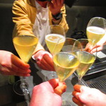 北海道焼肉 北うし - 泡でカンパ～イ♪