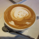 カンブーザ - これまた、友人のカプチーノ。