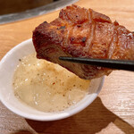 あまがさき ポッサムチプ - タンはレモン汁では無く、柑橘ジュレで頂きます✧‧˚
これがサッパリしてまた美味しい!!