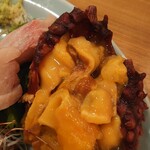 福よし - 刺し身盛り合わせのホヤ