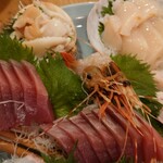 福よし - 刺し身盛り合わせ