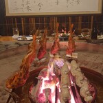 福よし - 囲炉裏