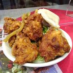 四川厨房 随苑 - エビチリ定食750円（ランチは、鶏唐揚げ４個、炒飯ほかは食べ放題）