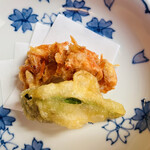 山玄茶 - 桜海老のかき揚げとこごみの天ぷら