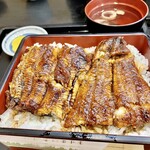 大観亭支店 - 鰻重（特上）5切れ　ご飯の中にも鰻入ってます