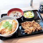 Yoshinoya - 親子丼、牛皿並盛、お新香、しじみ汁