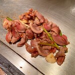 Okonomiyaki Gouki - ★砂ずりニン芽ガーリック炒め