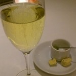 アクア パッツァ 広尾 - スパークリングワイン♪
                                