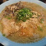 天外天 - ラーメン(800円)