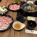 豚しゃぶ専門店 我那覇豚肉店 - 