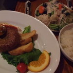 BAGUS BAR - 定食はなぁ・・・・