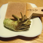 淘心庵 米屋 - わさびは、自分で摩り下ろします。