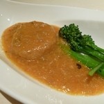 スーツァンレストラン 陳 - 2013.02 帆立に上海蟹とタラバ蟹のソース。上海蟹好きにはたまらない濃厚ソースでした