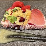 えのもと - 本鮪 中トロ 国産無農薬のレモンソース 浮羽の巨峰酢でマリネした塩トマト 紫キャベツと甘夏