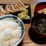 肉汁餃子のダンダダン - 