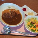 北海道カントリークラブ大沼コース - カツカレー 追加差額400円 全景