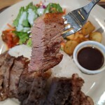 T.N.MEAT WORKS PREMIUM BEEF&WINE - サーロインステーキ