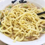 Tammen Gyouza Sakaba Issei - 麺