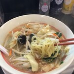 幸楽苑 - 麺リフト！