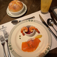 ロウリーズ・ザ・プライムリブ 恵比寿ガーデンプレイス店 - 