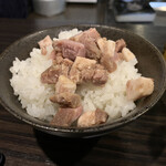 麺屋 オリガミ - 「肉のせライス」¥120