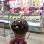 サーティワンアイスクリーム - ロッキーロード