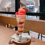 パティスリー&カフェ デリーモ 東京ミッドタウン日比谷店 - 