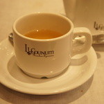 Lugdunum Bouchon Lyonnais - ハーブティー。