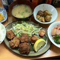 三宮でワンコインランチ発見 ご飯おかわりｏｋ お昼は生ビール３００円 旨い 早い 安い ガォー 笑 By 料理の鉄人28号 大助 三宮 神戸市営 和食 その他 食べログ