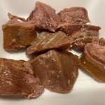 タンネンバウム - ゴロっとしてるからハサミでカットしてチビチビ