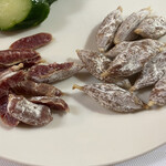 タンネンバウム - カットして食べるとちょうど良い