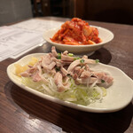 炭火焼肉ホルモン うらら - 