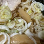 東京庵 - 『中華そば』のネギ