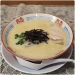 博多元気一杯!! - ラーメン 800円