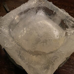 ページワン - 生搾りレモン 1,100円 (氷の受け皿)