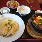 本格四川料理 麻辣先生 - 火焰山麻婆豆腐、チャーハンセット