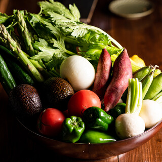 京野菜を中心に、自慢のお野菜料理をご用意しております。