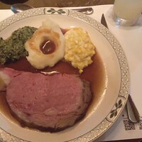 ロウリーズ・ザ・プライムリブ 恵比寿ガーデンプレイス店 - 