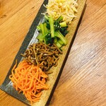 韓国料理豚ブザ - 