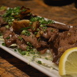 ブランド肉と旬の鮮魚と古酒の店 秀 - 