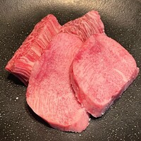焼肉うしごろ 新宿三丁目店 - 