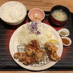 Ootoya - 香味唐揚定食(ご飯(大)(270g)･味噌汁･サラダ･漬物)