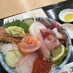 海鮮丼ぶり 海幸 - 