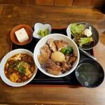 肉食酒場 らいどん - みっくす丼