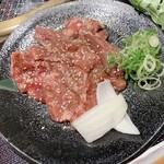 焼肉牛伝 - まんぷくランチ定食（ハラミ250g）1380円
            ご飯、スープ、キムチ、ナムル、デザート、ドリンク付き